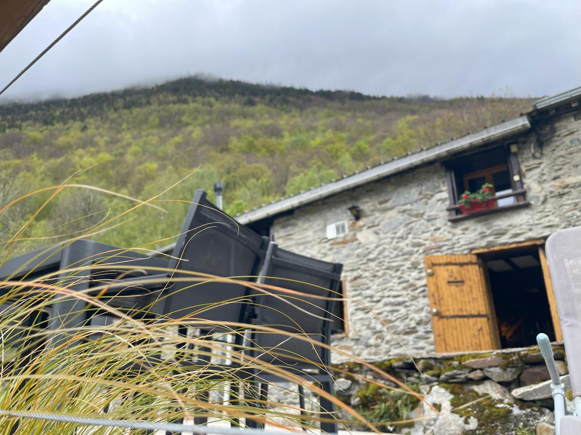 Grange Renovee, Pyrenees Ariegeoises, Gite Haute Ariege Auzat ภายนอก รูปภาพ