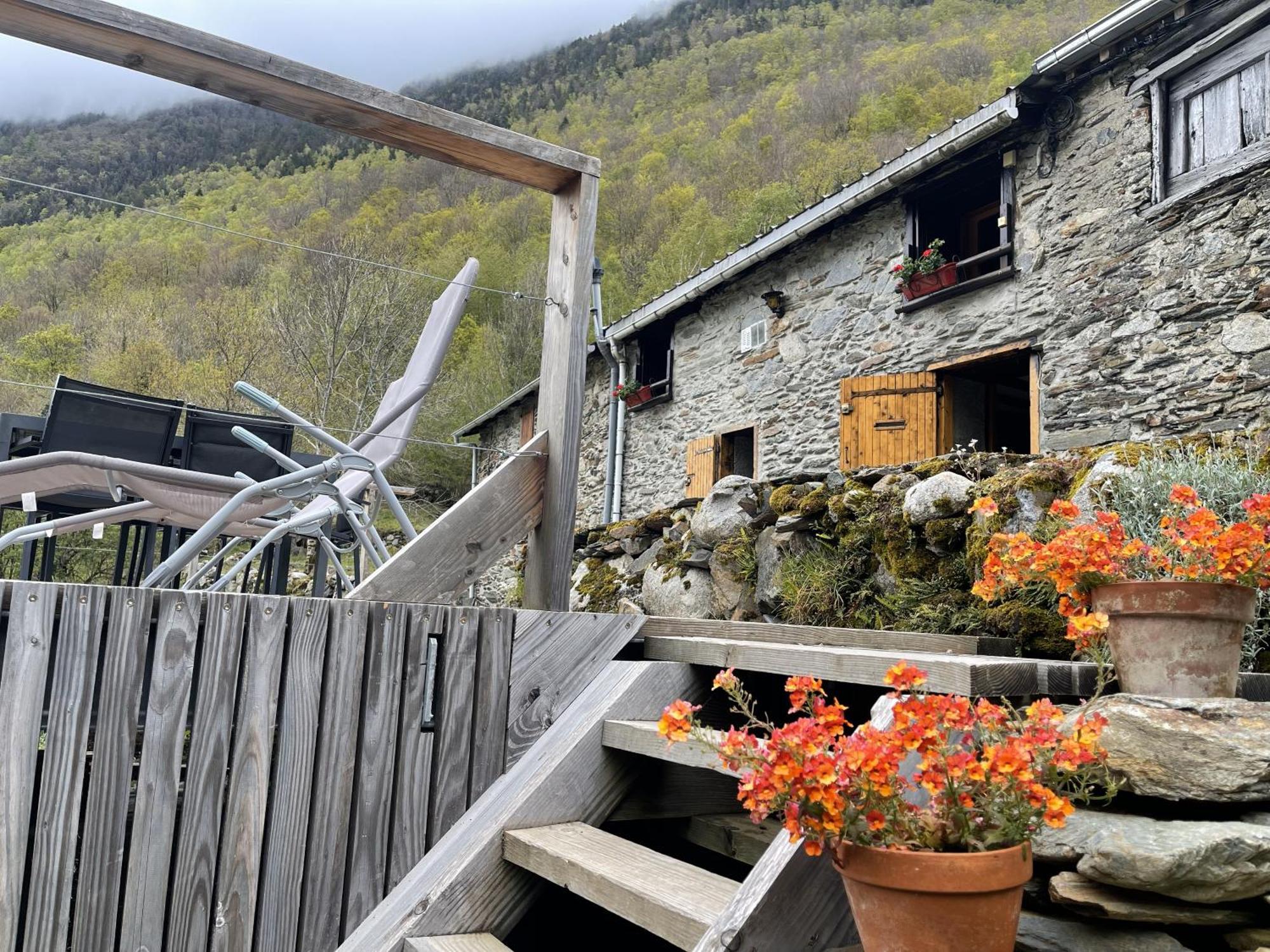 Grange Renovee, Pyrenees Ariegeoises, Gite Haute Ariege Auzat ภายนอก รูปภาพ